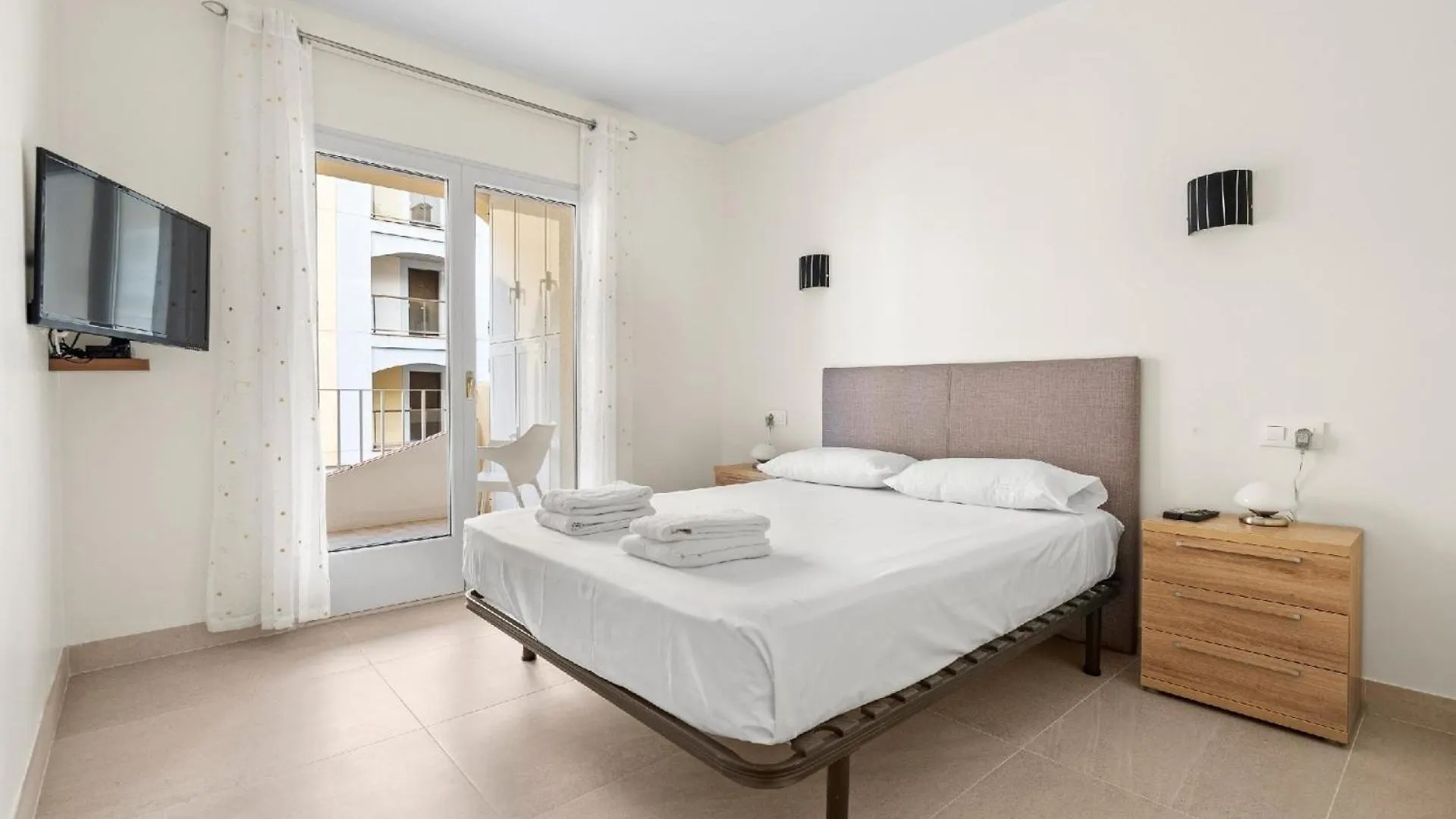 Ferienwohnung Fuer 5 Personen Ca 90 Qm In Empuriabrava, Costa Brava Golf De Roses Empuriabrava